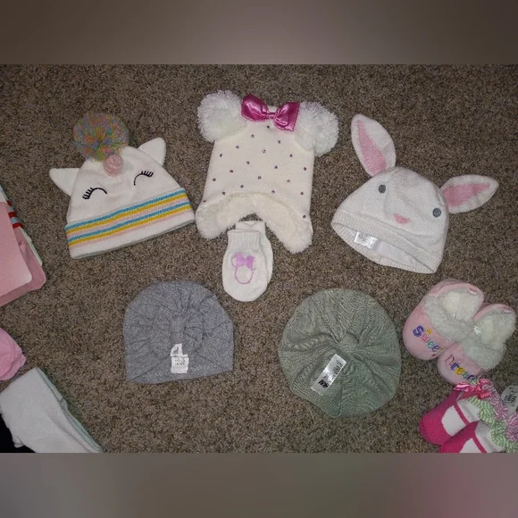Baby Girl Accessories Bundle - Picture 4 of 10